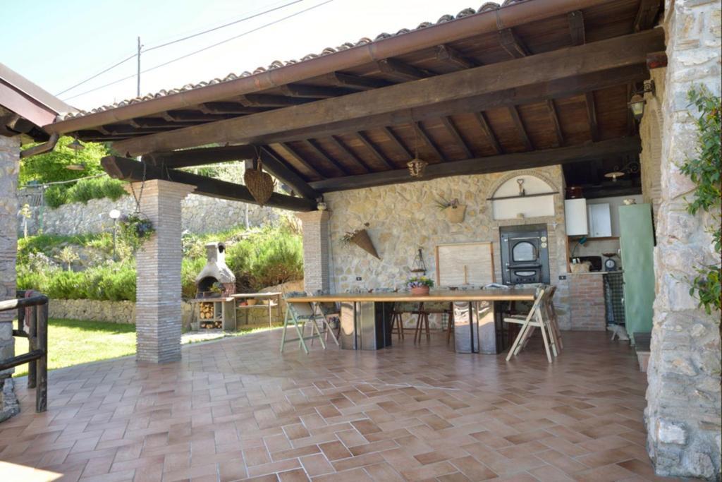 Aparthotel Il Casale Delle Ginestre Castel San Pietro Romano Exteriér fotografie