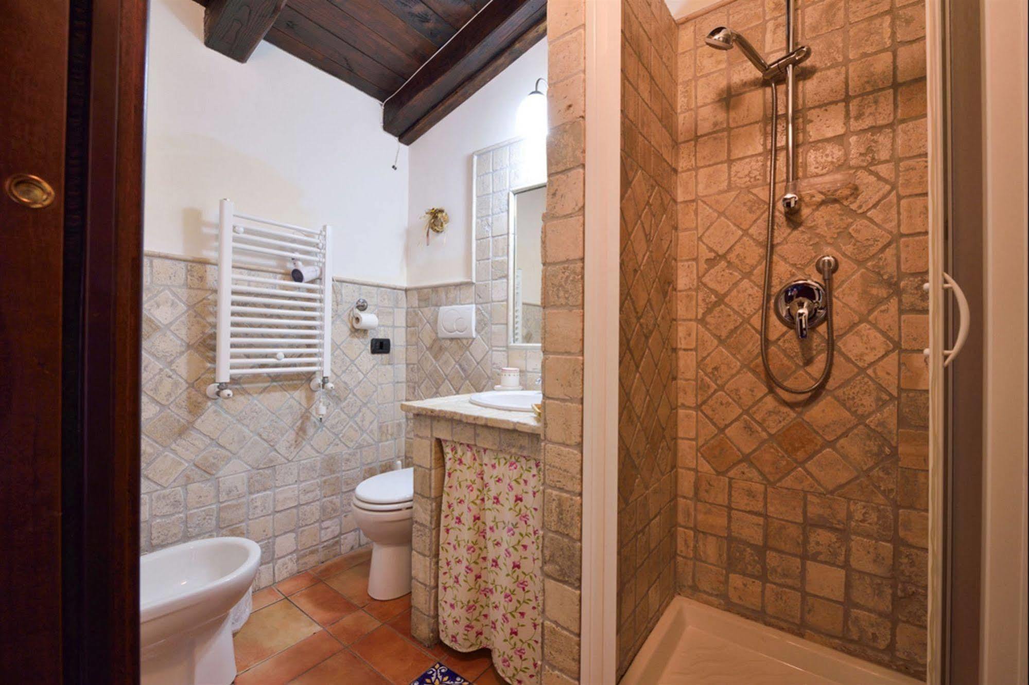 Aparthotel Il Casale Delle Ginestre Castel San Pietro Romano Exteriér fotografie