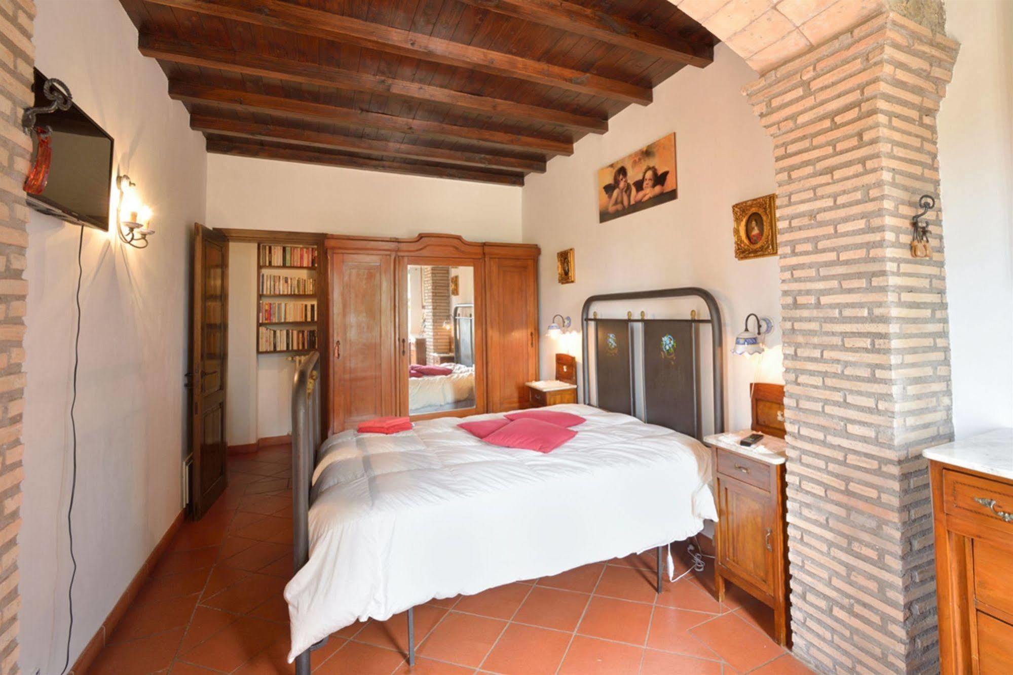 Aparthotel Il Casale Delle Ginestre Castel San Pietro Romano Exteriér fotografie